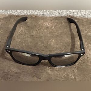 Classic Black Way Mirror Sunglasses - Great condition UNISEX